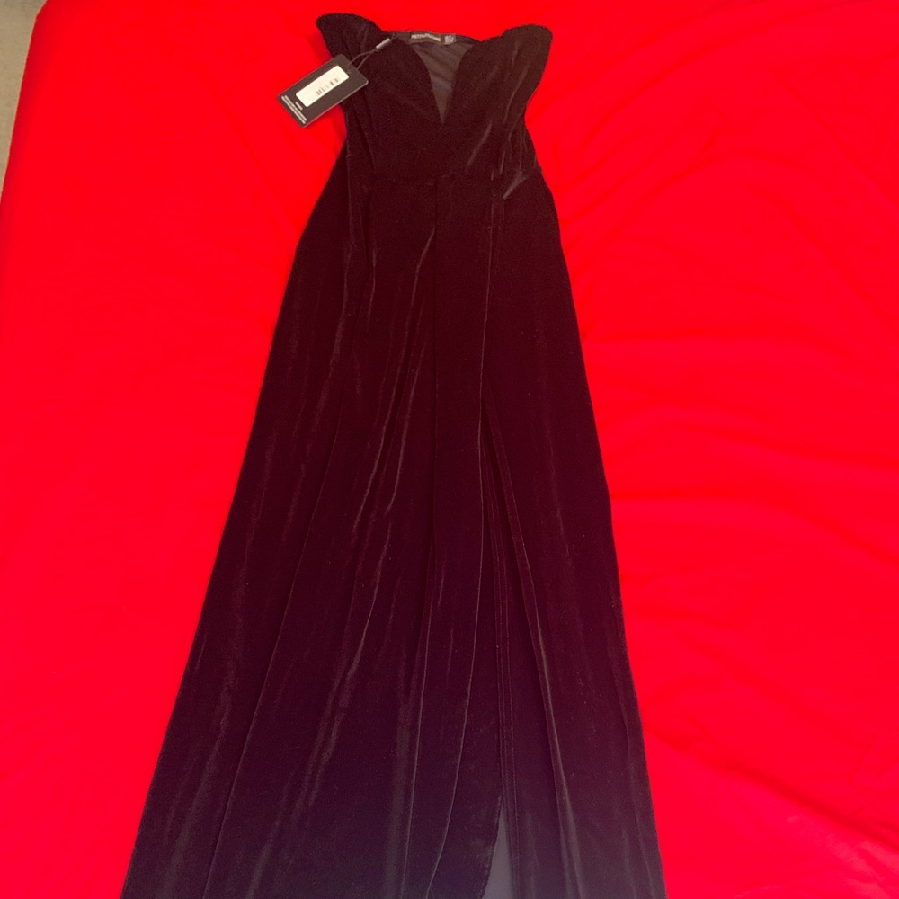 PrettyLittleThing Black formal full length dress